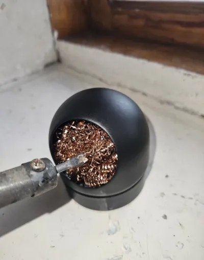 Очиститель жала паяльника