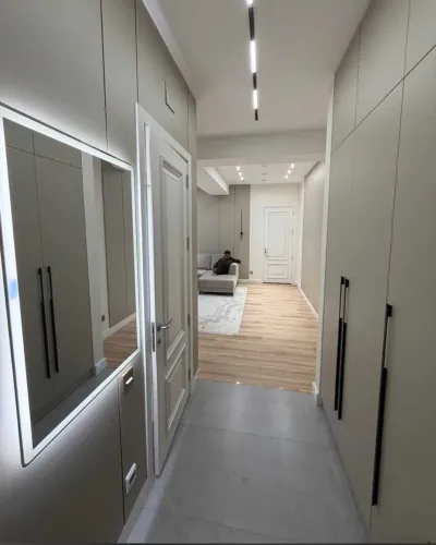 3-комн. квартира, 2 этаж, 140м², Сино-