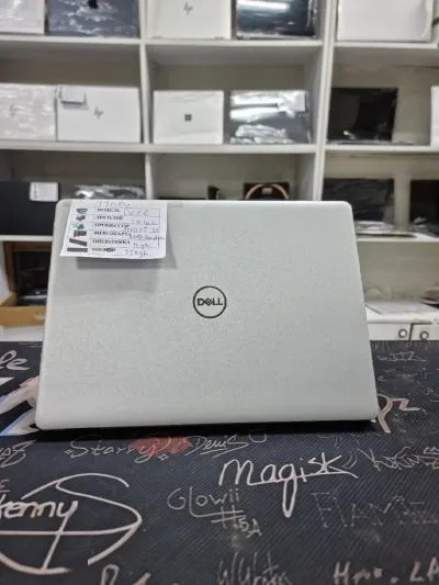 Ноутбук dell 14.0 Ryzen 5 4 ядро RAM 16GB DDR4 SSD 256GB VGA RADEON