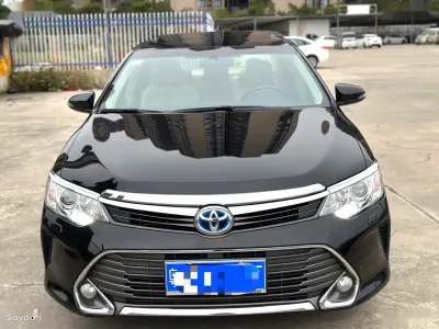Toyota Camry, 2016