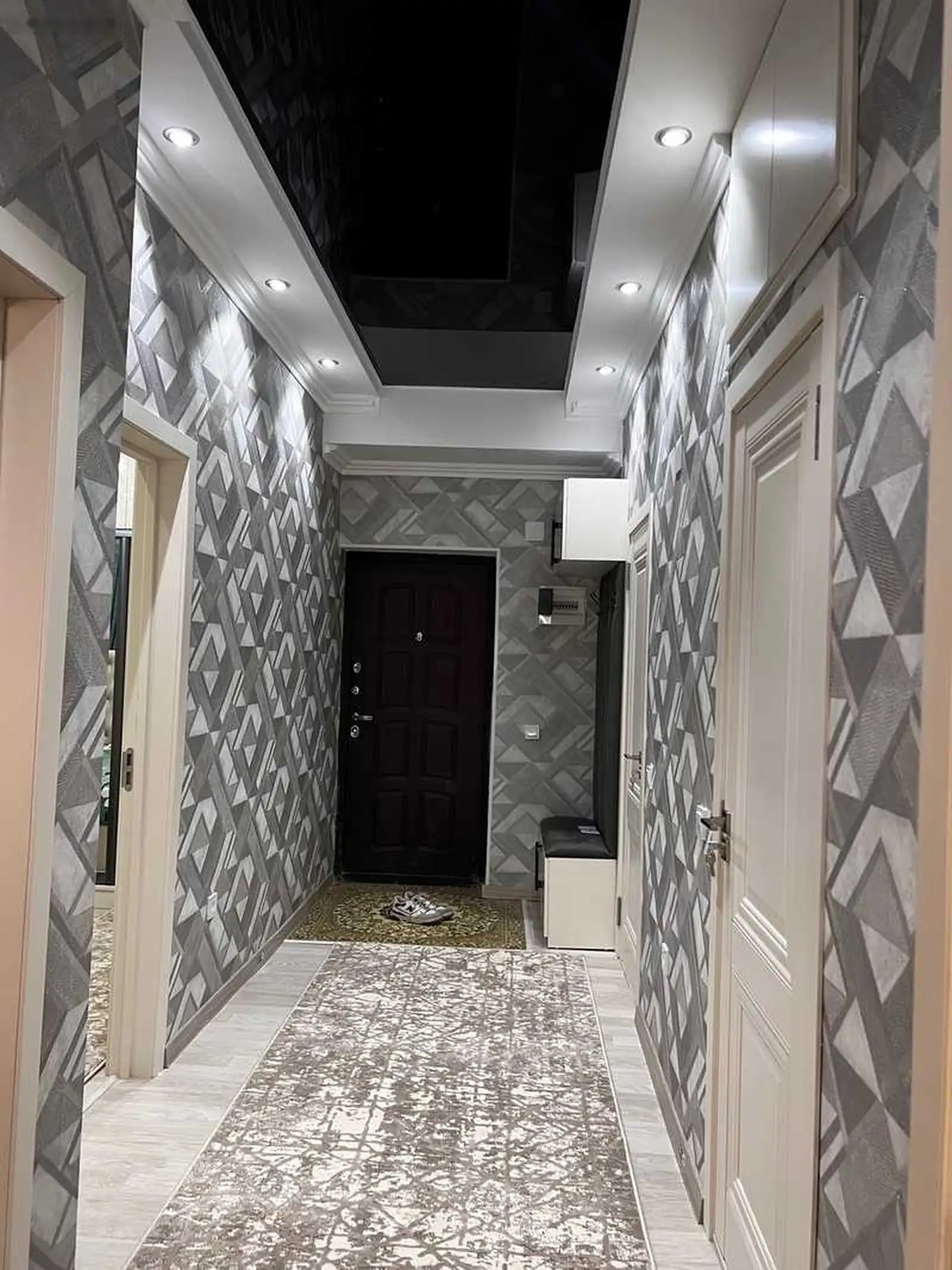 3-к квартира, 3 этаж, 55 м², Шохмансур