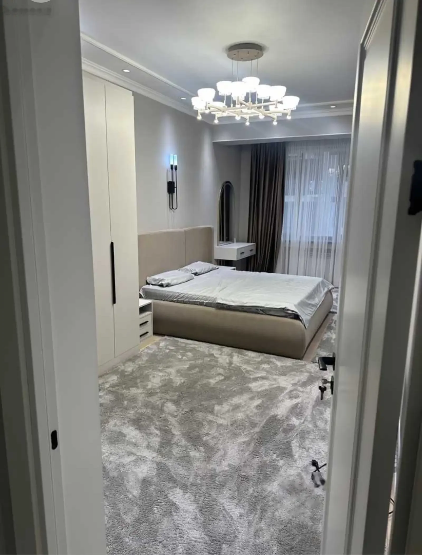 3-комн. квартира, 10 этаж, 120м², Овир