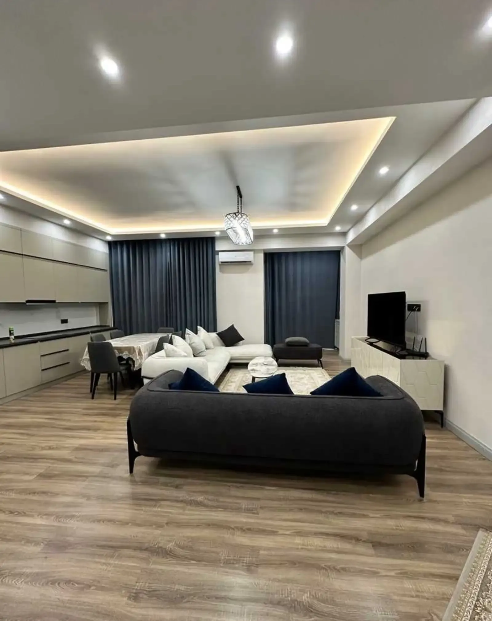 3-комн. квартира, 12 этаж, 120м², гранд отель Мерос