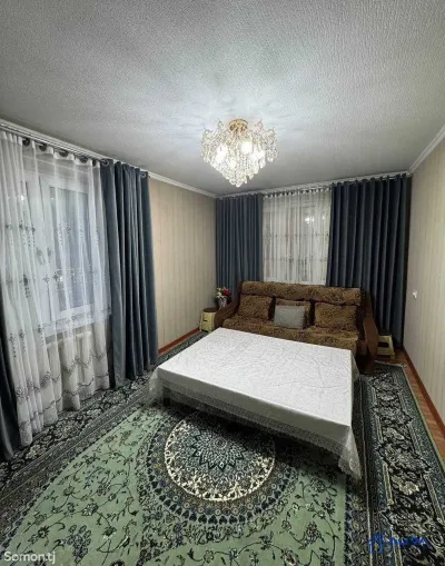 6-комн. квартира, 3 этаж, 127 м², Сино Испечак бари Газпром