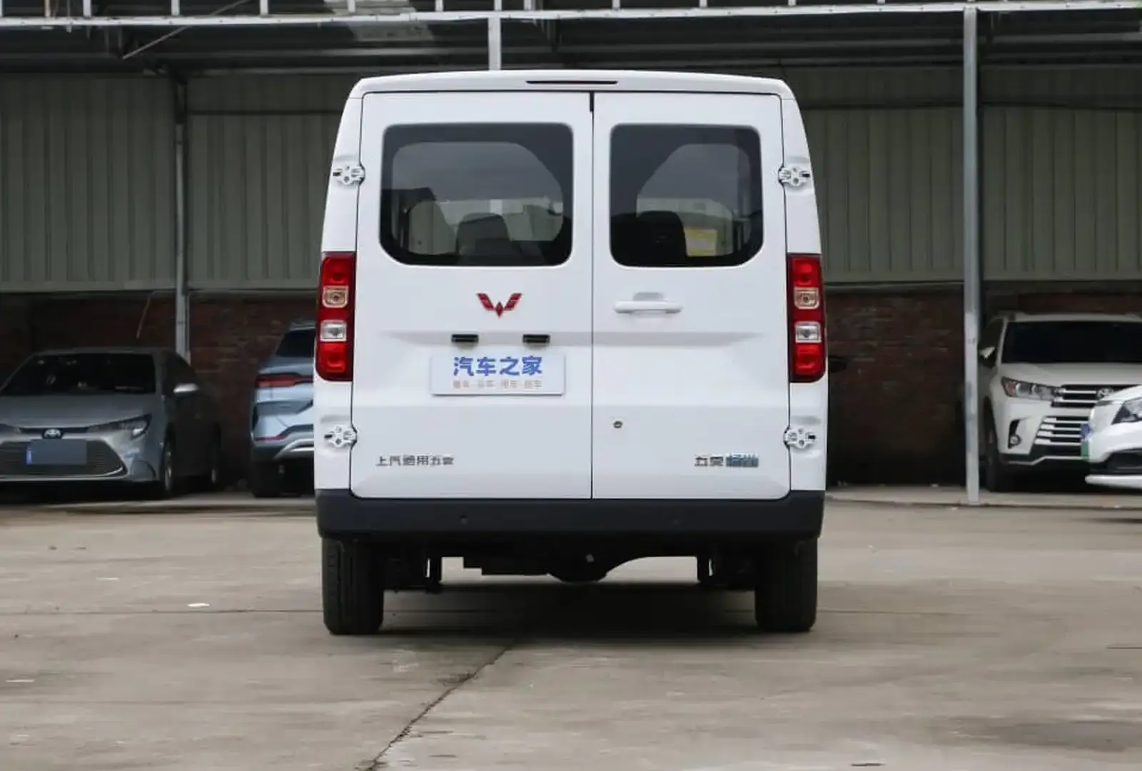 Пассажирский Wuling Yangguang, 2025 на заказ