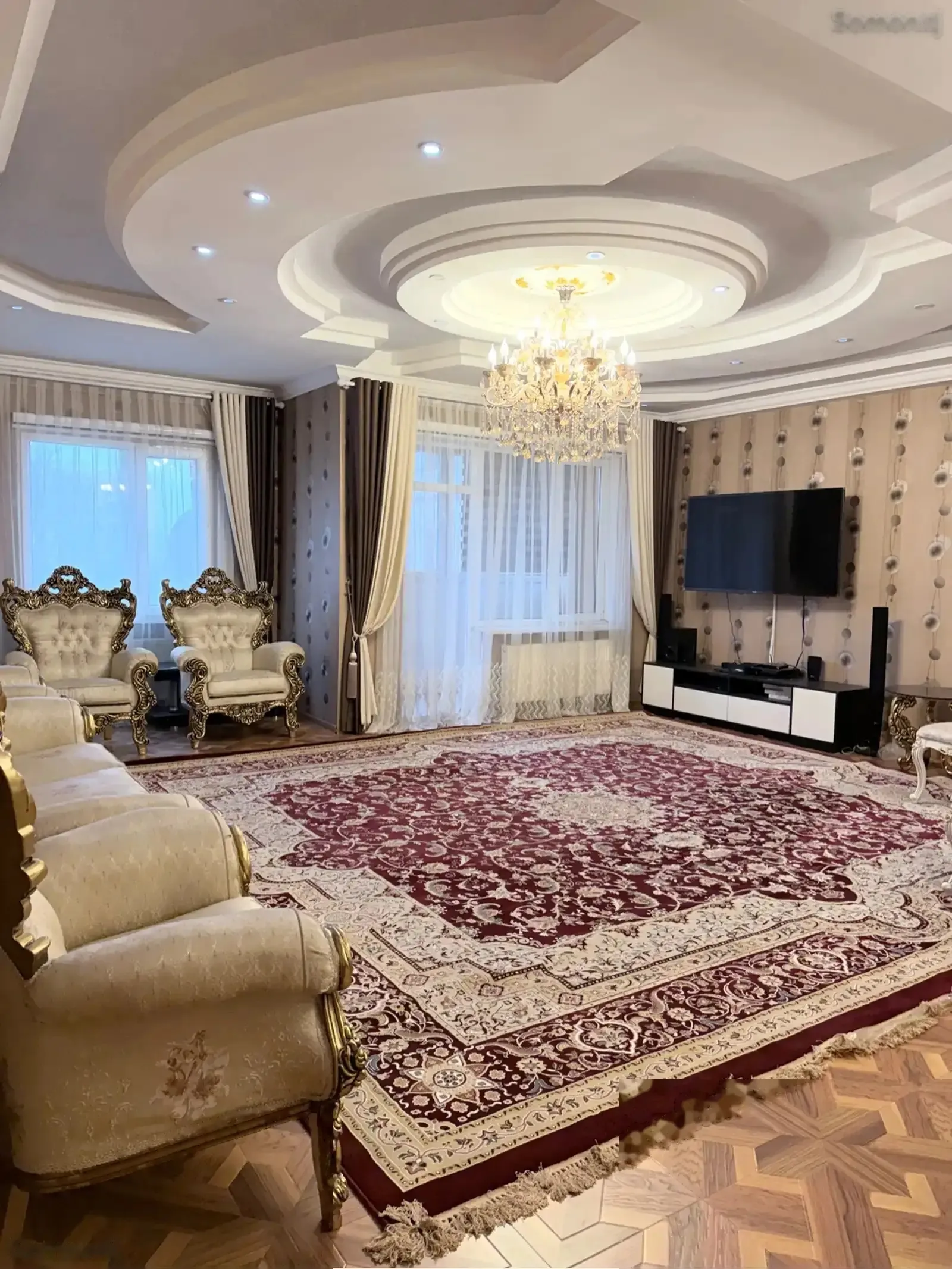 3-комн. квартира, 5 этаж, 134м², Сино