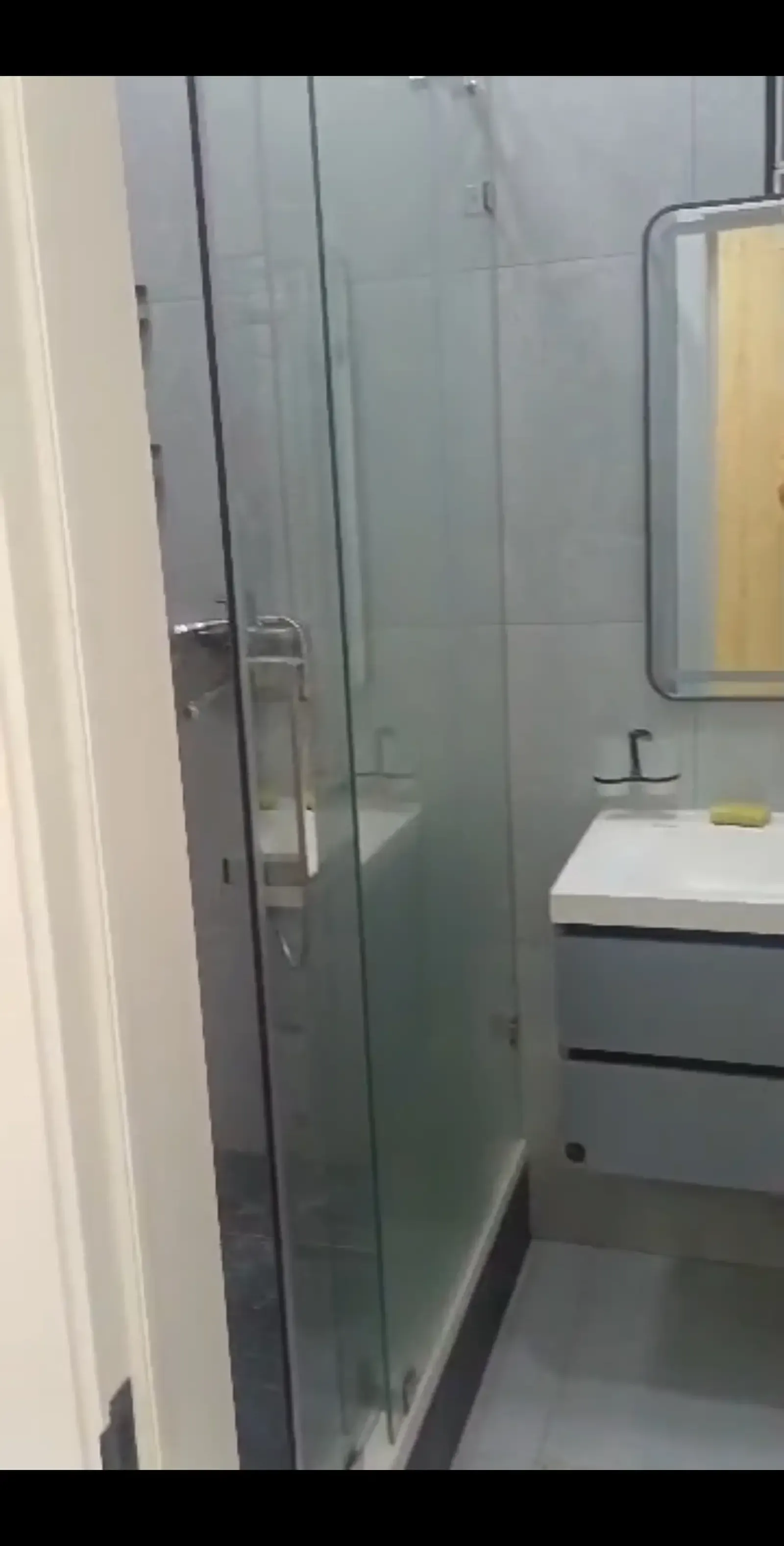 2-комн. квартира, 5 этаж, 70м², чорроҳаи северный