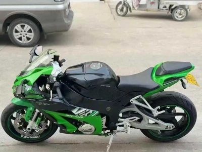 Мотоцикл Kawasaki — миниатюра 4