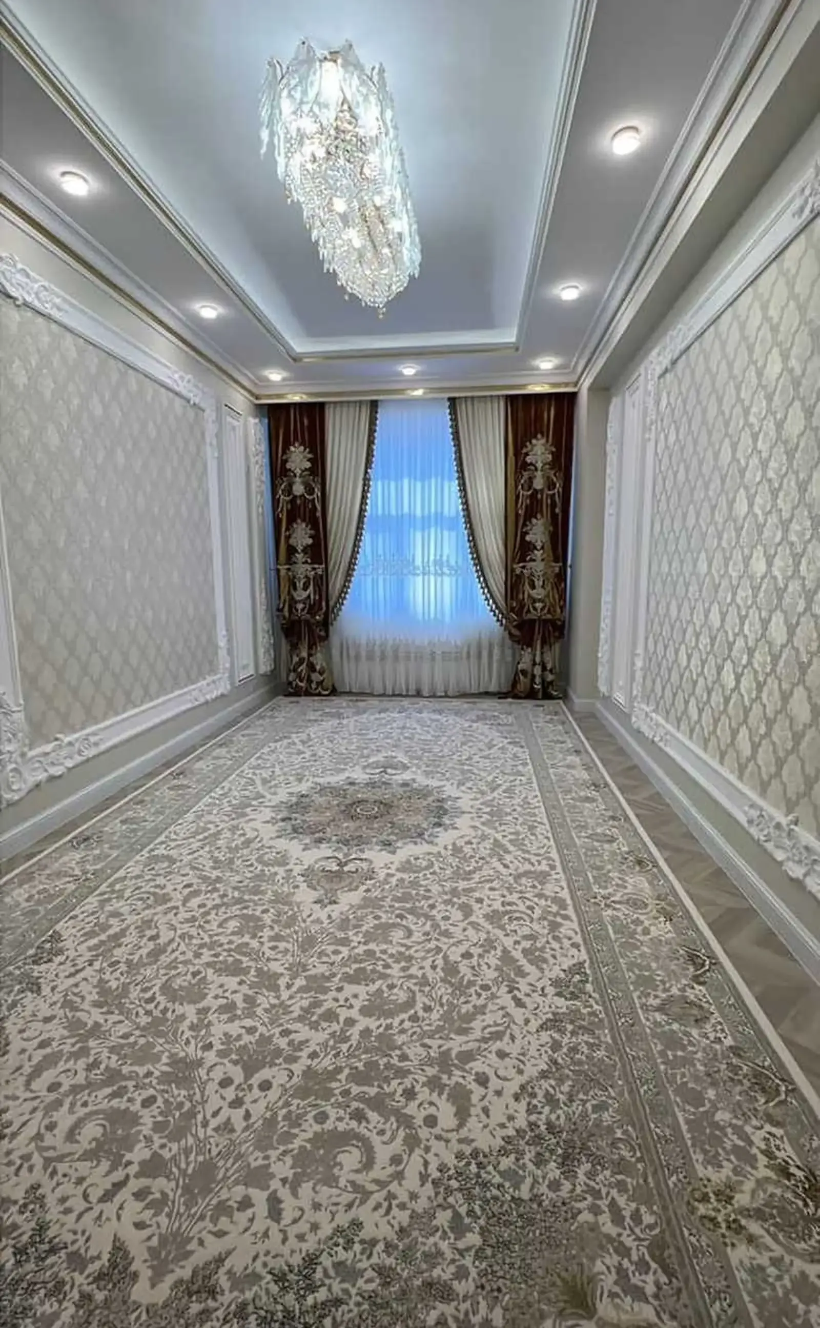 2-комн. квартира, 3 этаж, 52м², 46 мкр, Соҳили, бари доми Форел