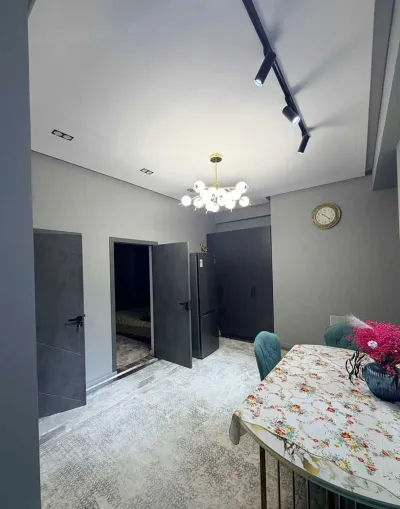2-комн. квартира, 6 этаж, 75м², Сино
