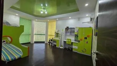 3-комн. квартира, 8 этаж, 102м², Фирдавси