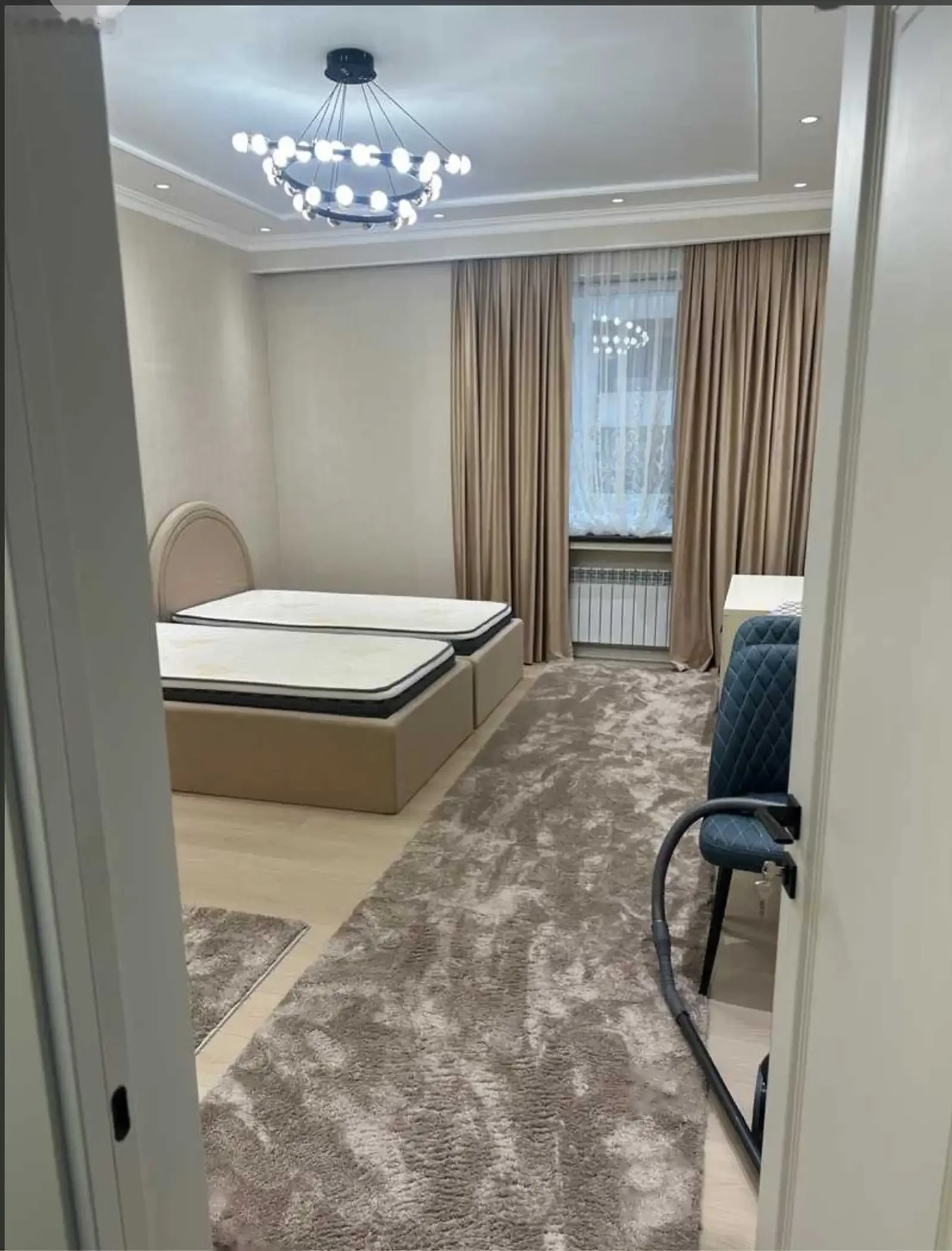 3-комн. квартира, 10 этаж, 120м², Овир