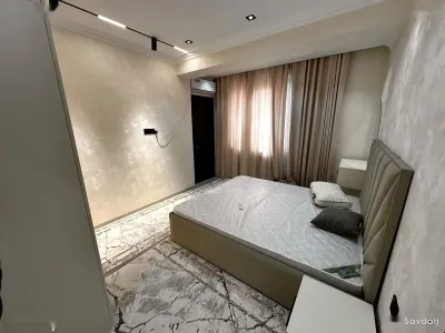 3-комн. квартира, 2 этаж, 80м², Сино