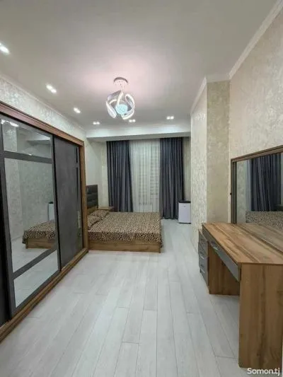 3-комн. квартира, 12 этаж, 120м², дом печать Бухоро