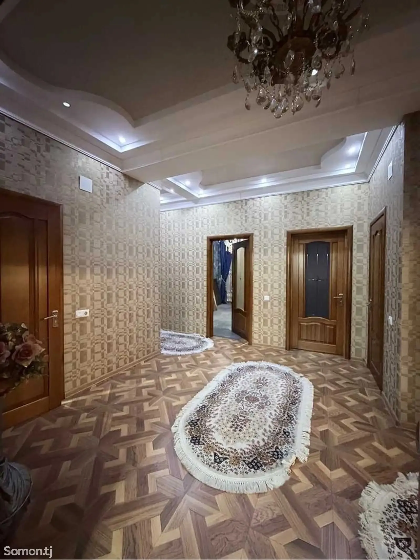 3-комн. квартира, 5 этаж, 135м², 84мкр
