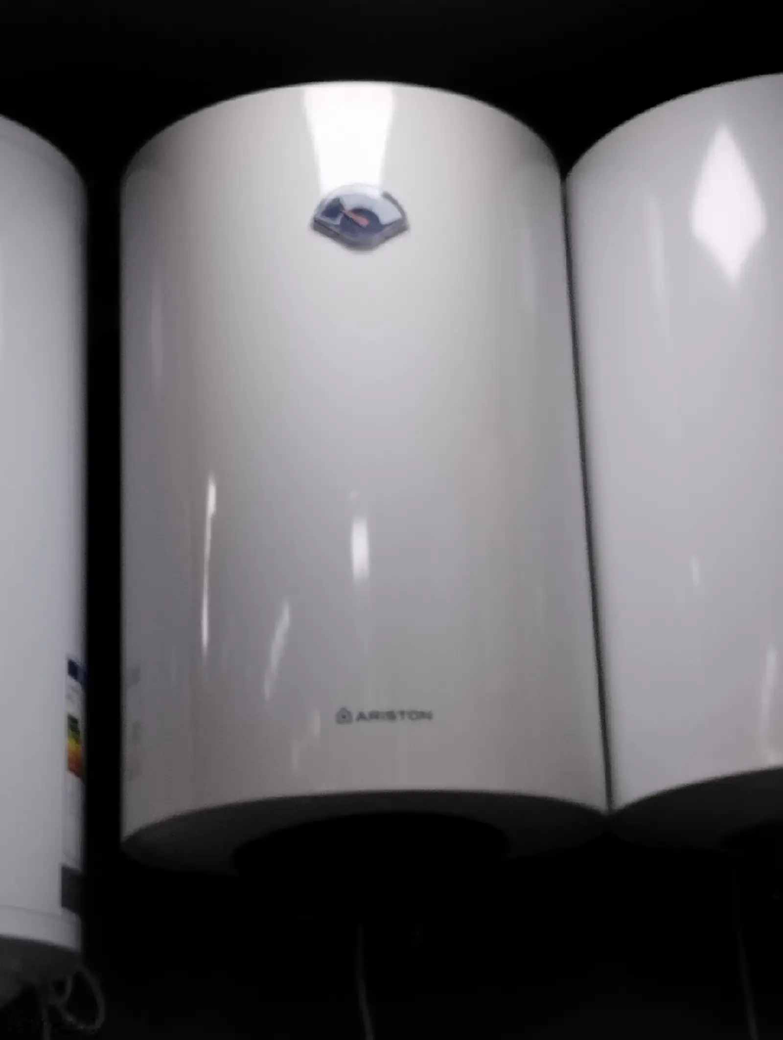 Водонагреватель Ariston 50л