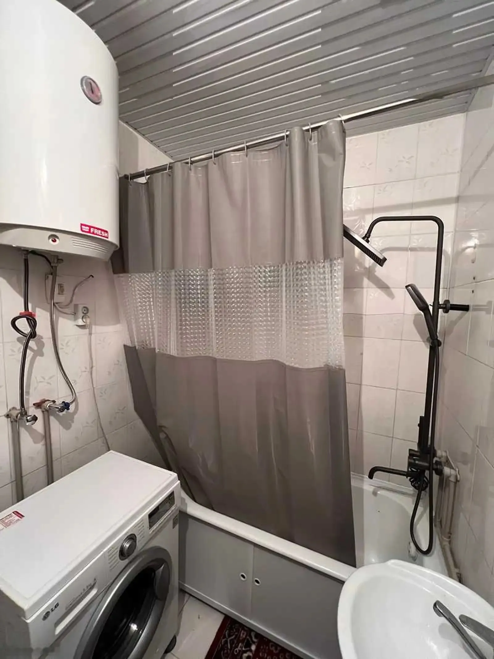 3-комн. квартира, 2 этаж, 100м², ашан