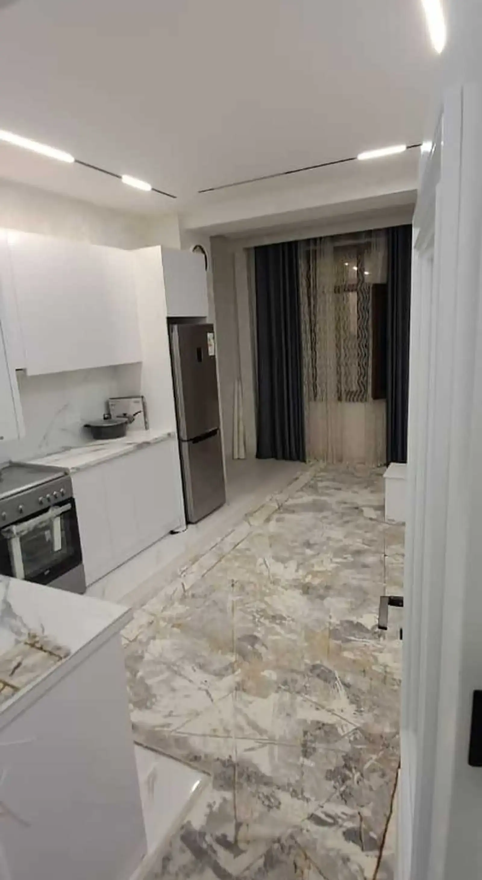 2-комн. квартира, 3 этаж, 80м², 33мкр колцевой Провсоюз Низоми ганчави