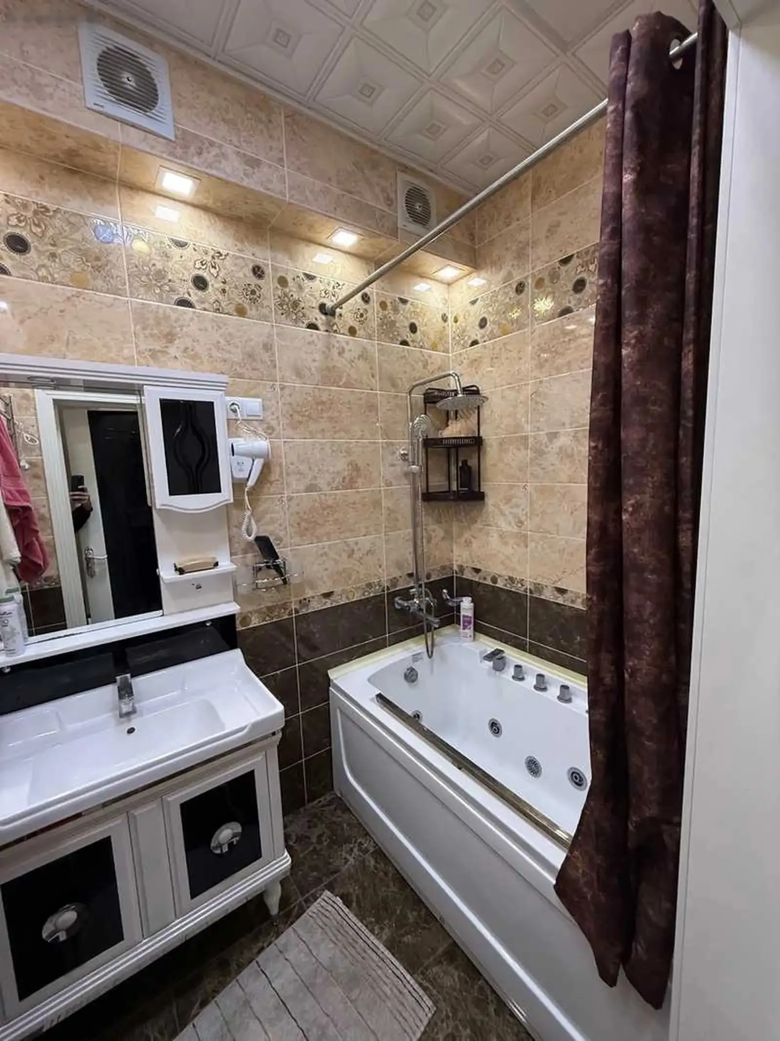 3-комн. квартира, 8 этаж, 115м², Садбарг, доми вайкики