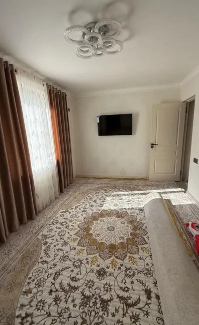 2-комн. квартира, 3 этаж, 51м², сино