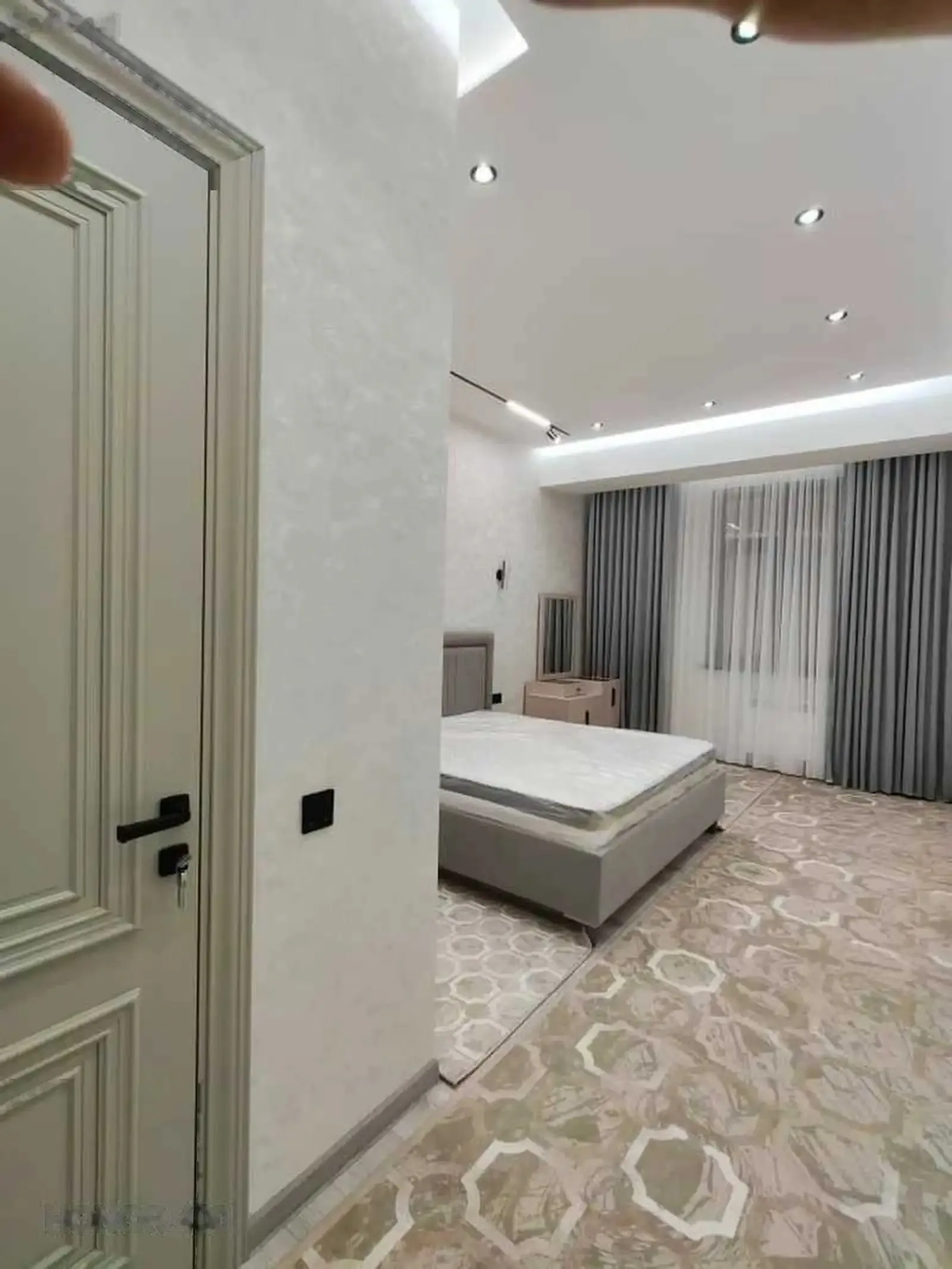 2-комн. квартира, 7 этаж, 75м², н.Исмоили Сомони