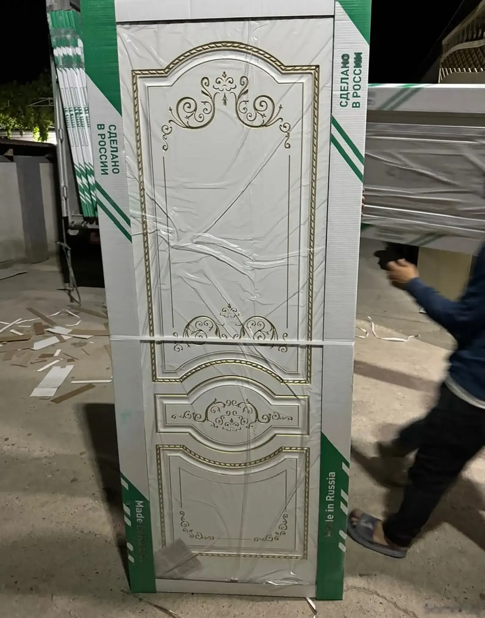 Дверь