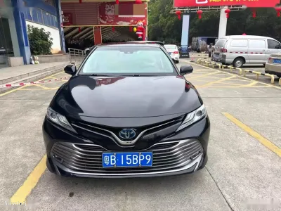 Toyota Camry, 2018