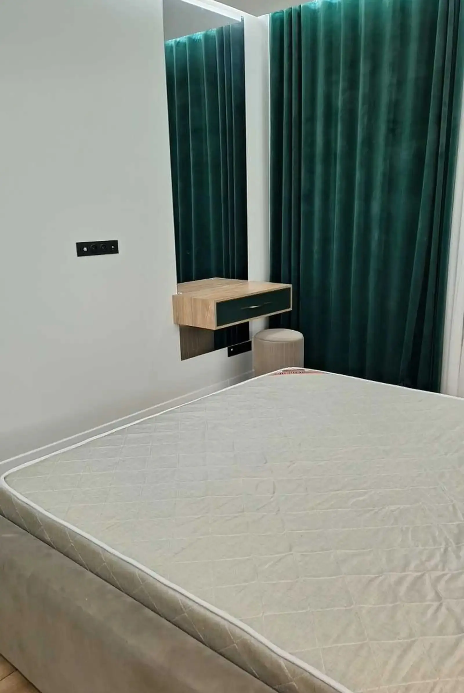 3-комн. квартира, 3 этаж, 110м², Оперка