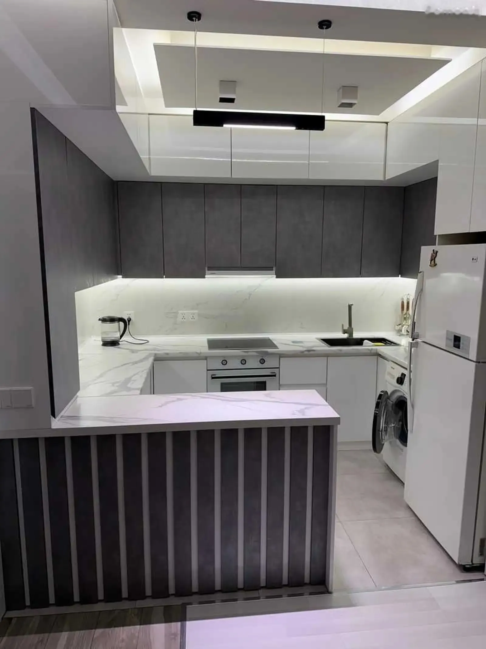 2-комн. квартира, 13 этаж, 78м², Аэропорт