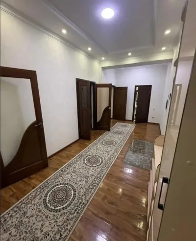 2-комн. квартира, 10 этаж, 100м², Сомони