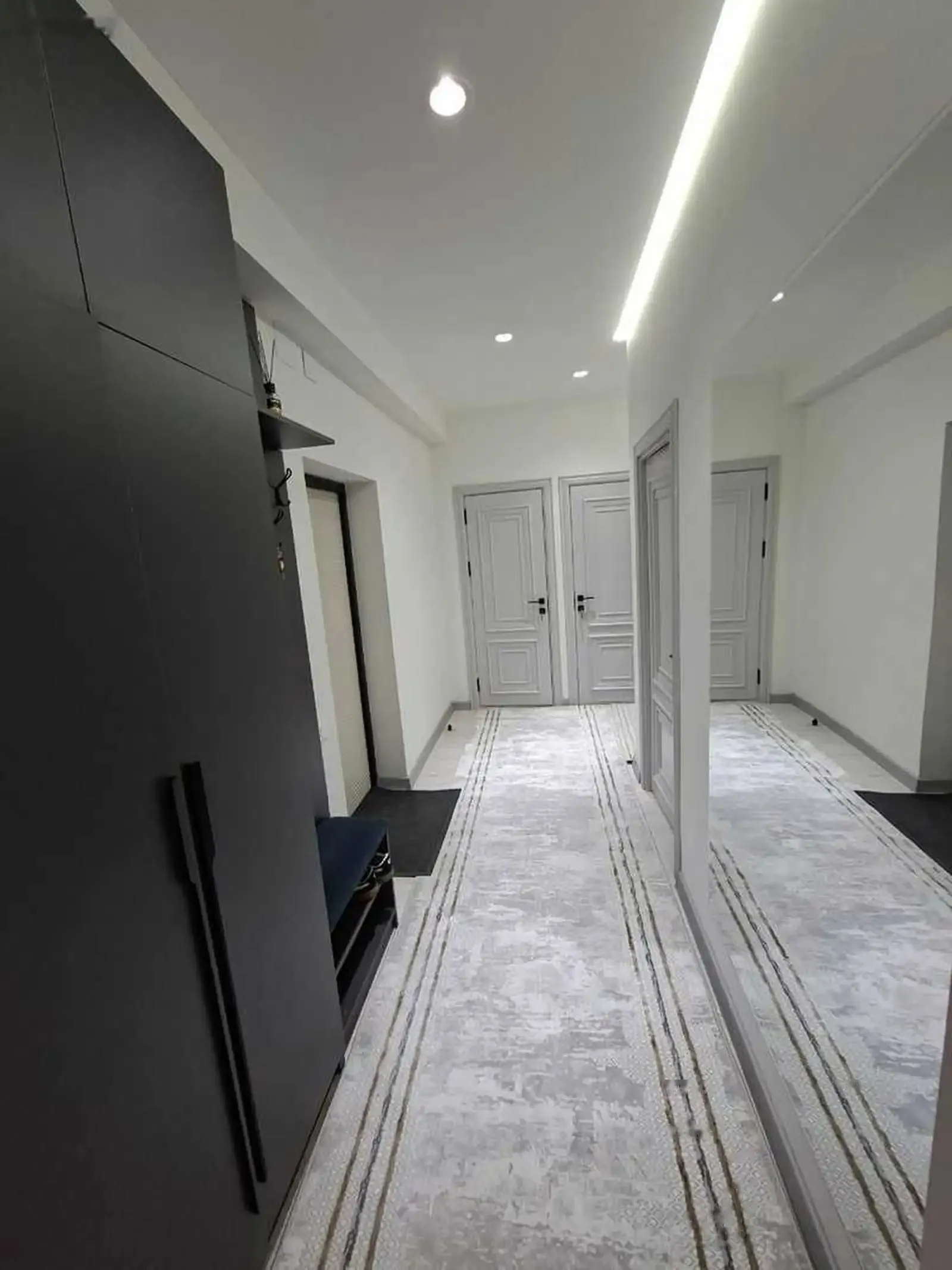 2-комн. квартира, 12 этаж, 78м², Повороти Аэропорт