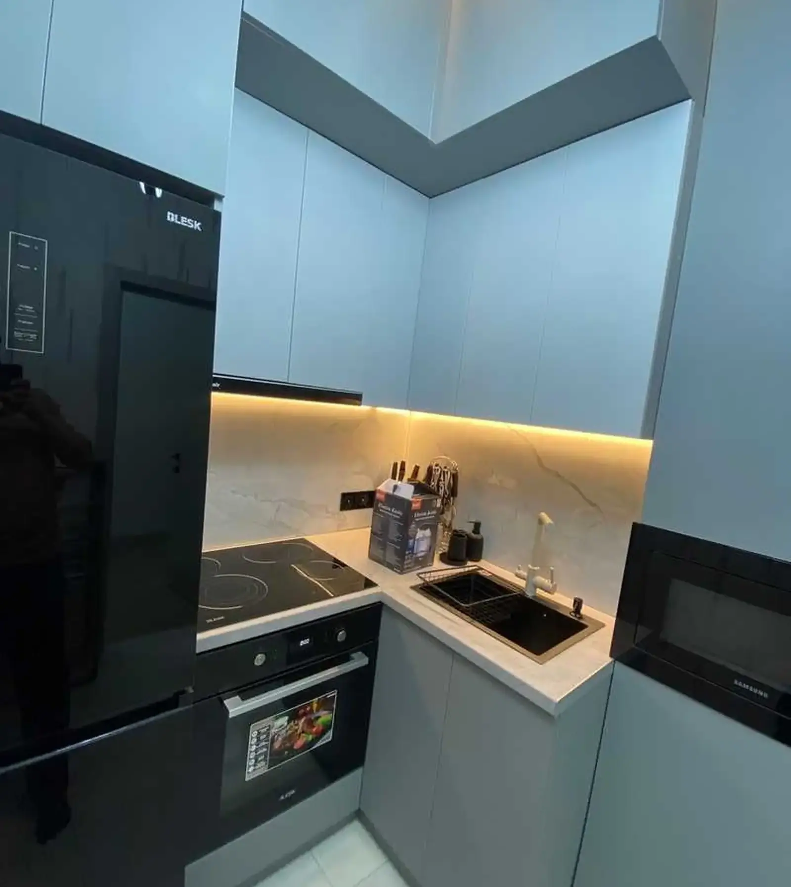 3-комн. квартира, 12 этаж, 80м², Водонасос