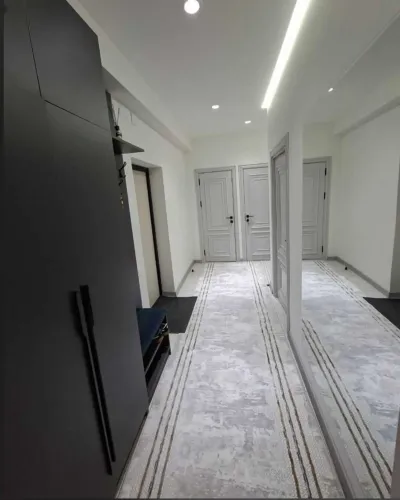 2-комн. квартира, 12 этаж, 72м², Шохмансур