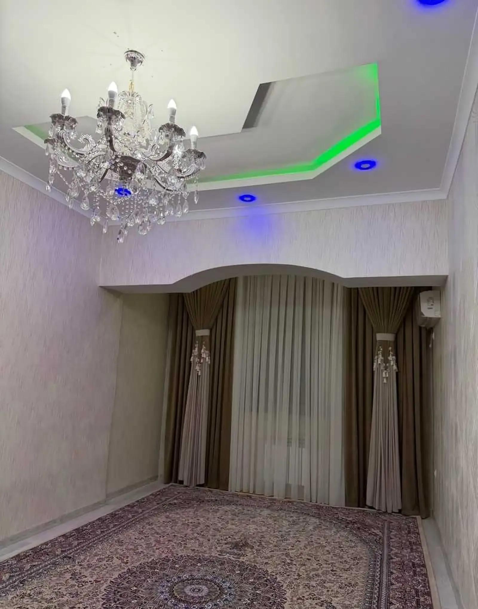 2-комн. квартира, 8 этаж, 70м², Профсоюз