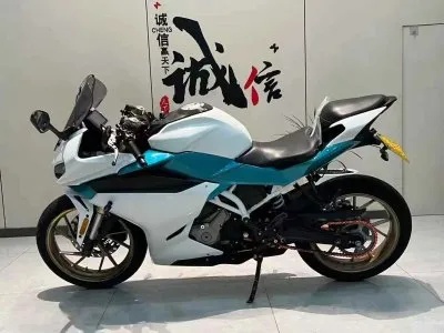 Мотоцикл CFmoto SR на заказ