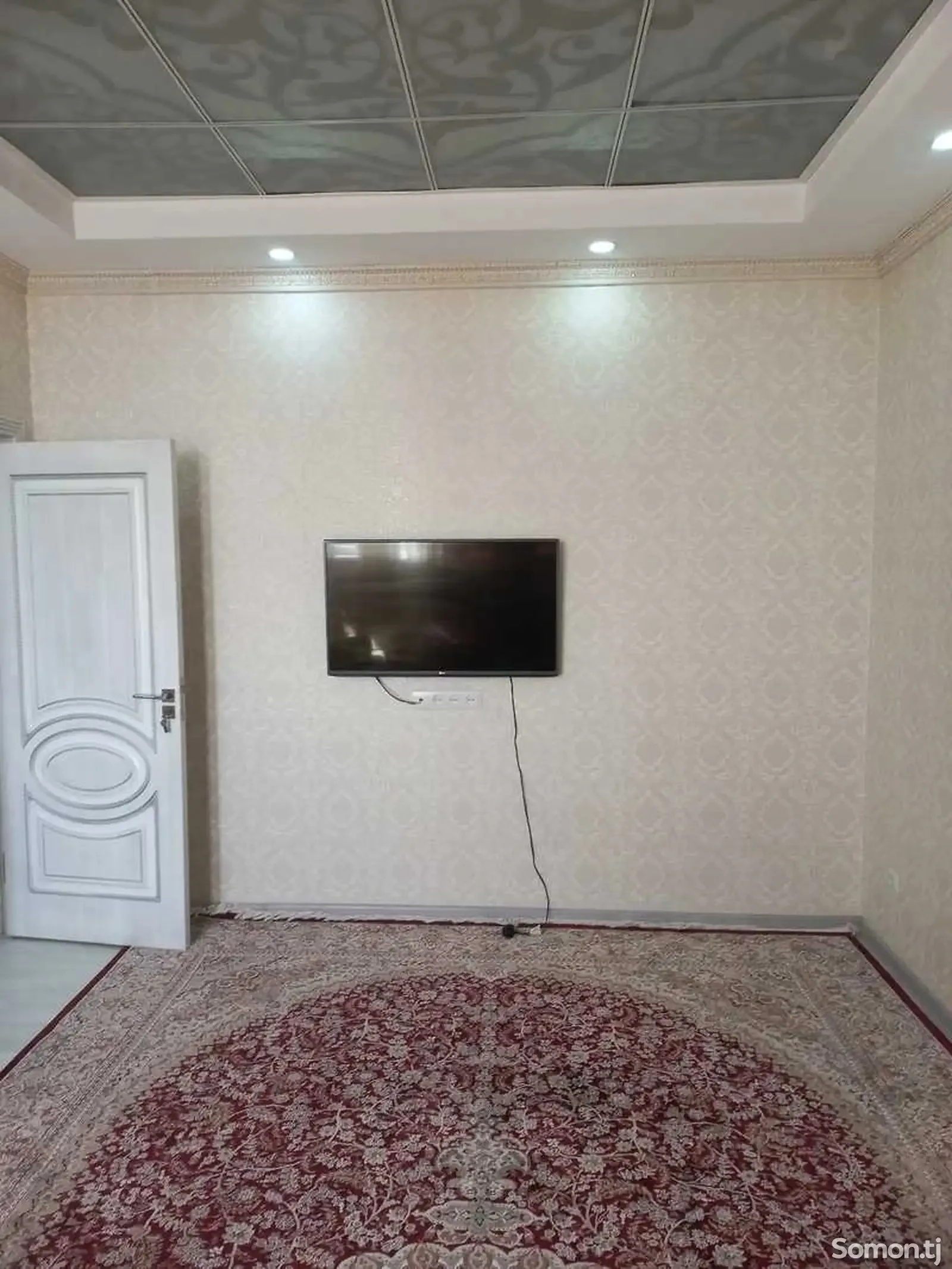2-комн. квартира, 10 этаж, 75м², 82мкр