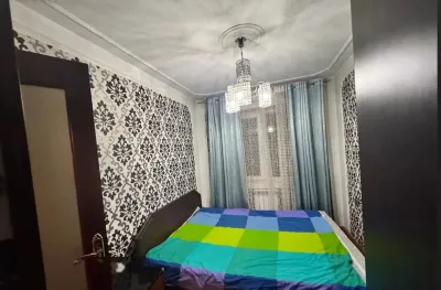 4-комн. квартира, 3 этаж, 90м², Профсоюз