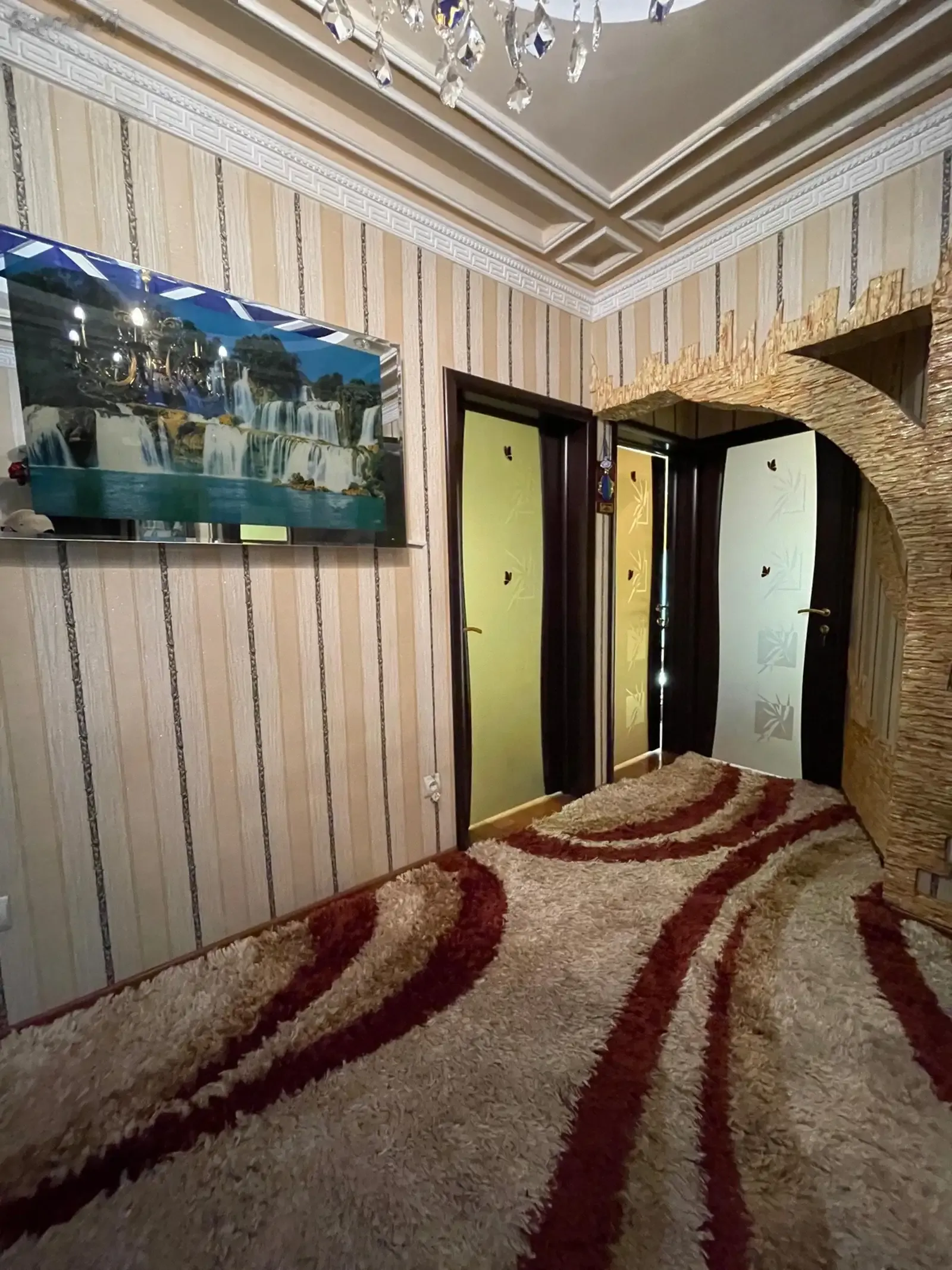 3-комн. квартира, 3 этаж, 100 м², Цирк, Дом Самсунг