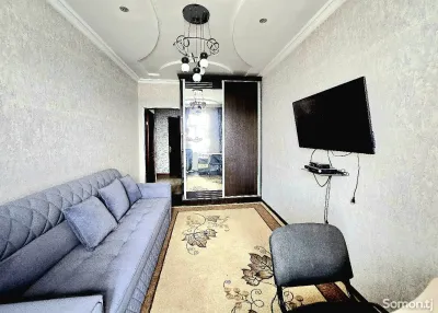 2-комн. квартира, 10 этаж, 57 м², Глазной