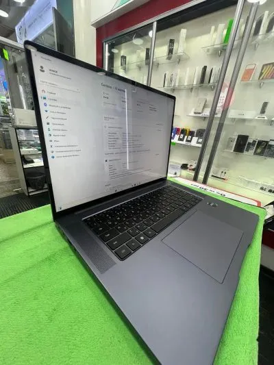 Ноутбук Laptop Huawei 13 gen i