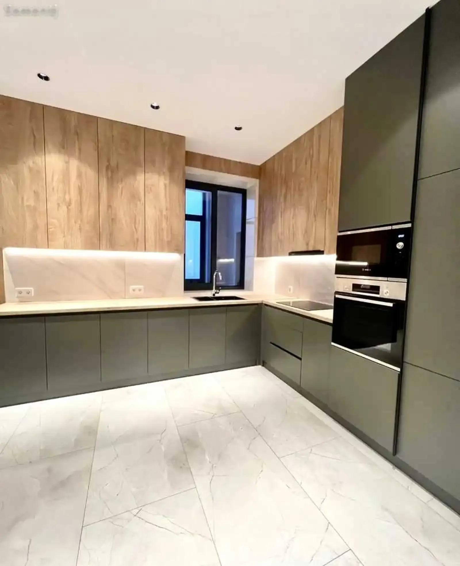2-комн. квартира, 12 этаж, 115м², ЦУМ