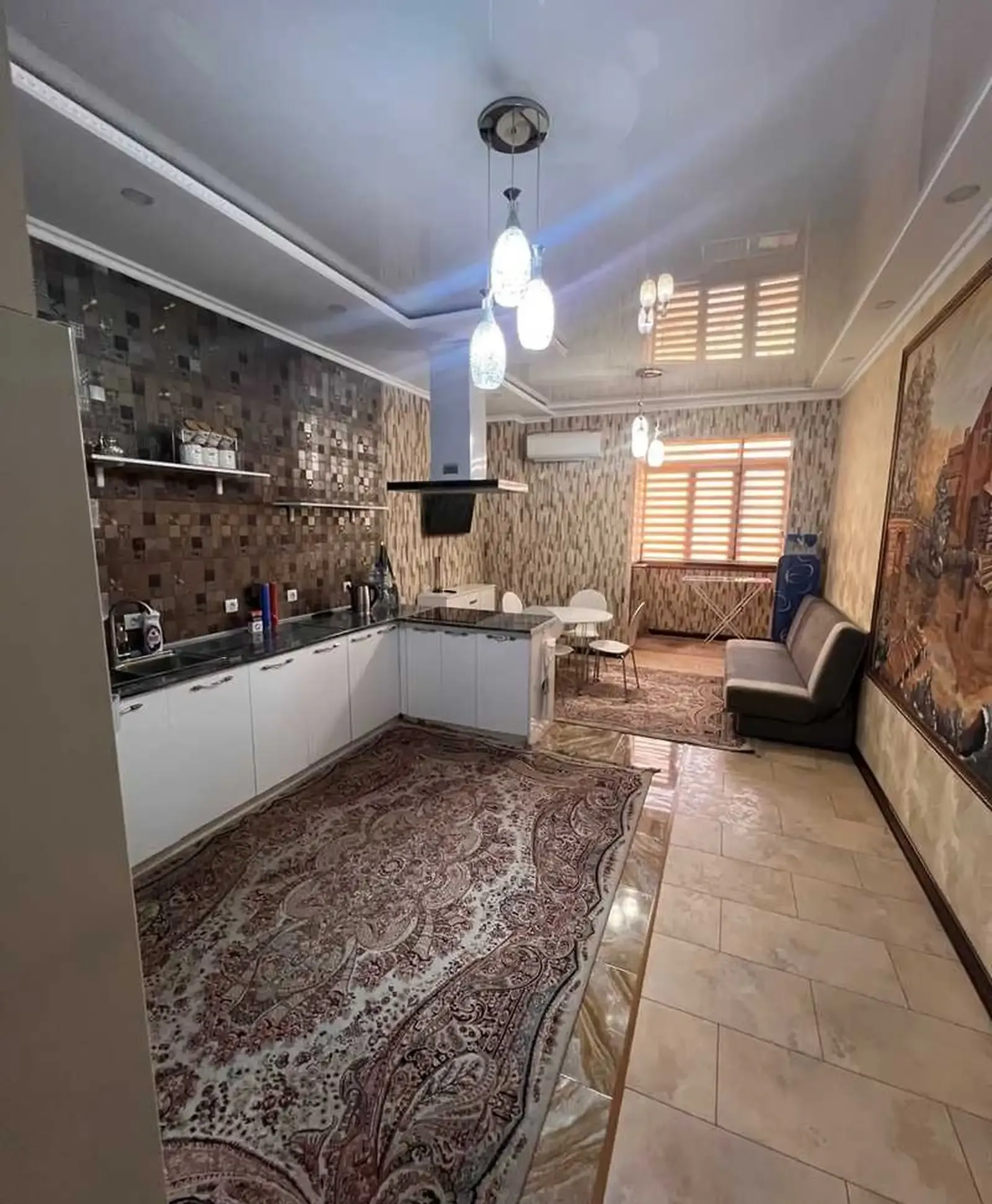 2-комн. квартира, 8 этаж, 115м², И.Сомони