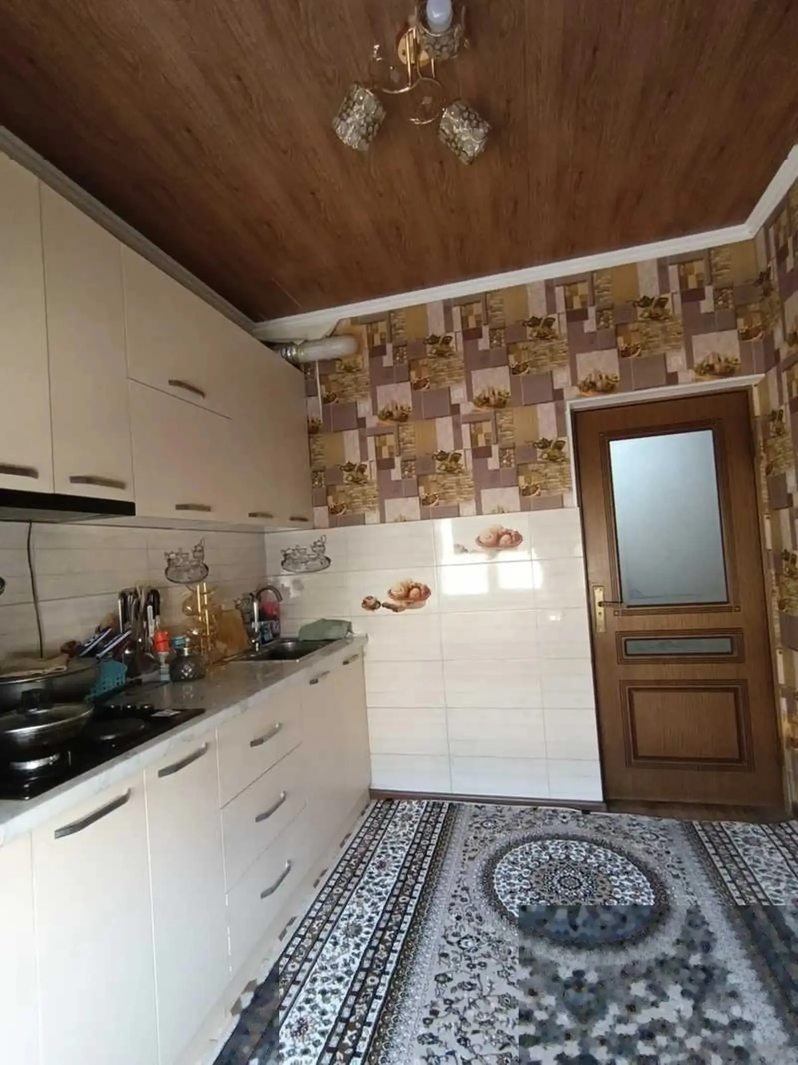 1-комн. квартира, 2 этаж, 47 м², Сирк , Фирдавси
