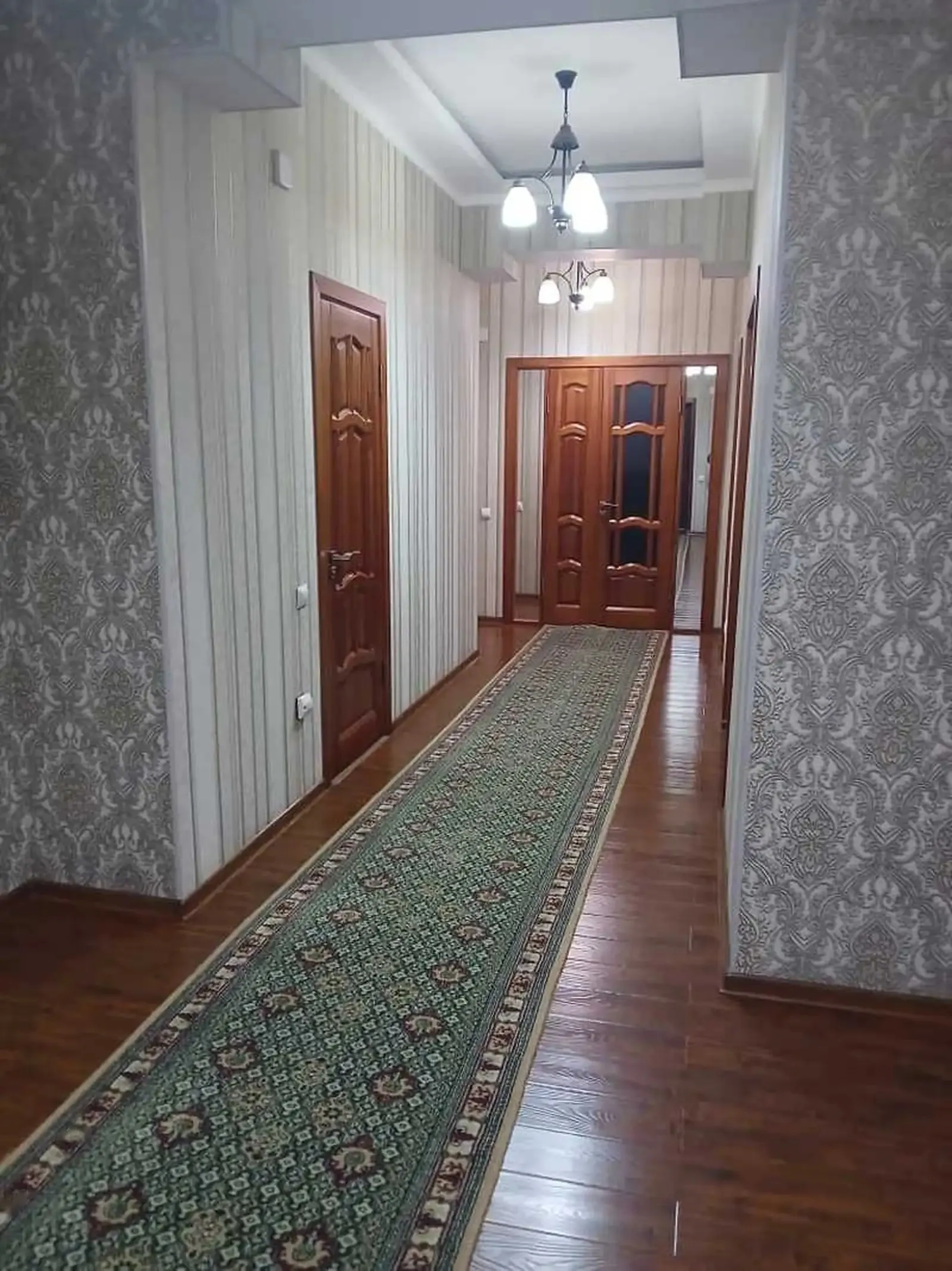 3-комн. квартира, 4 этаж, 128м², Шохмансур