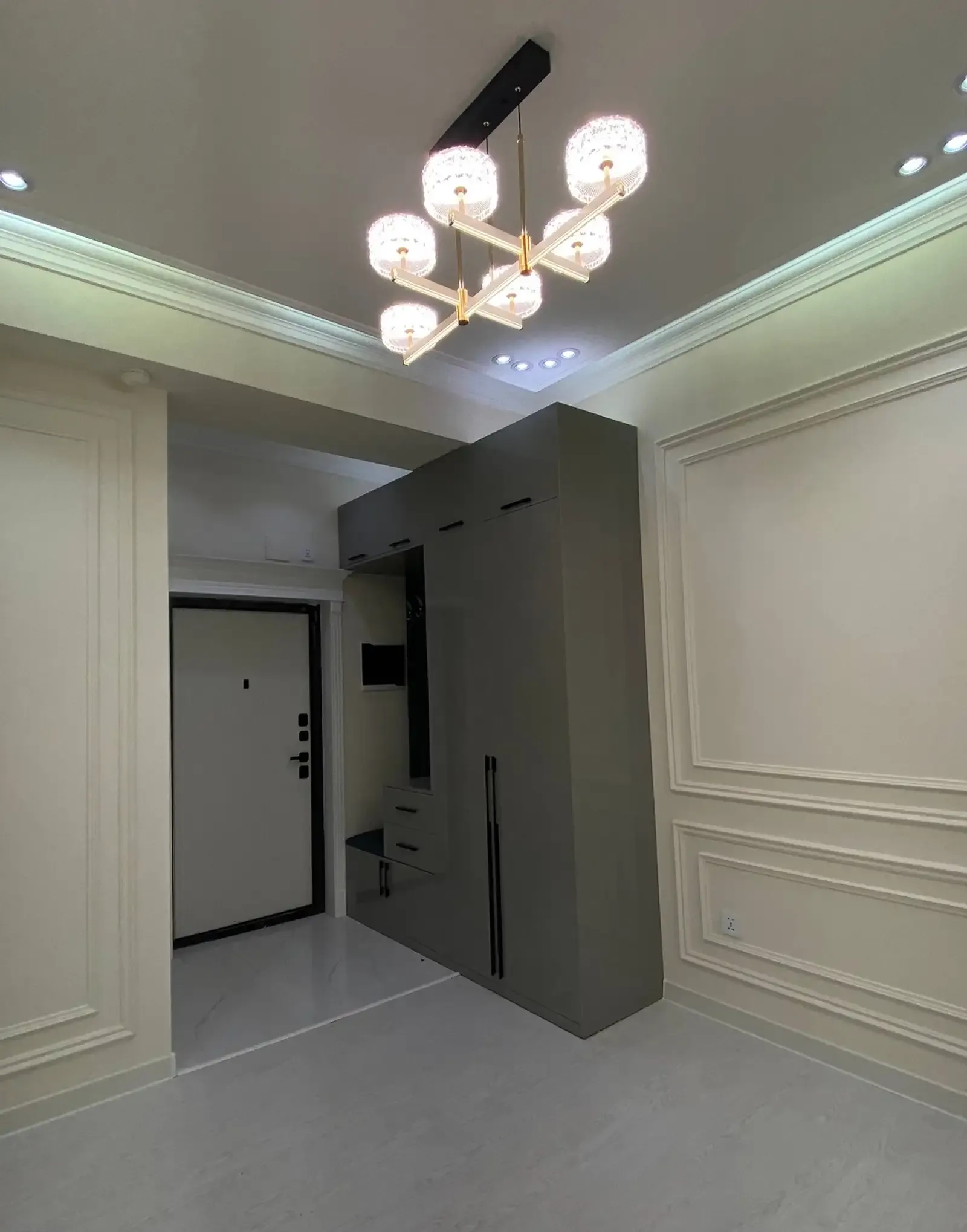 2-комн. квартира, 13 этаж, 85 м², Сино, 82 мкр