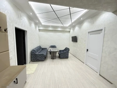 3-комн. квартира, 4 этаж, 92 м², 30 мкр