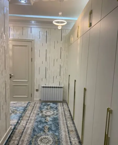 2-комн. квартира, 7 этаж, 65м², 33 мкр