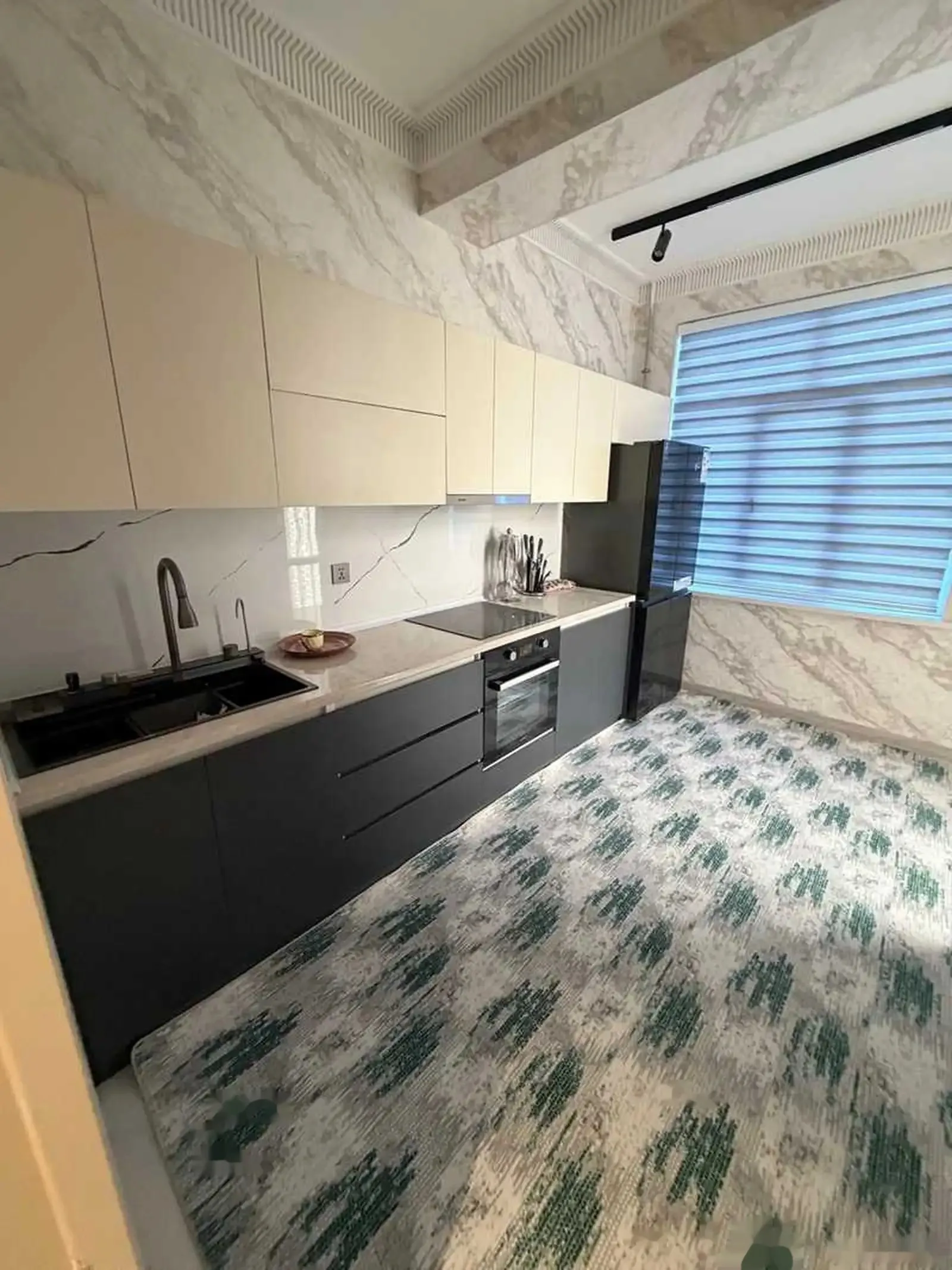 3-комн. квартира, 10 этаж, 93м², Сино гимназия