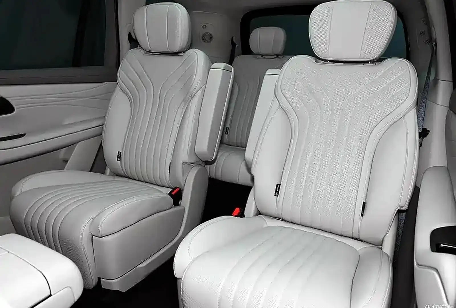 Geely Galaxy М9,