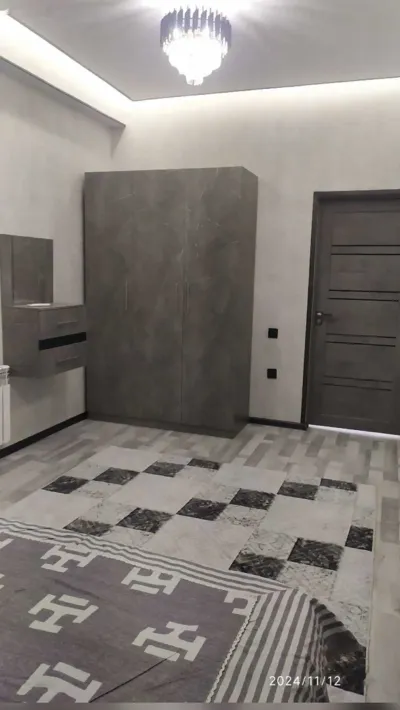 2-комн. квартира, 14 этаж, 52м², овир